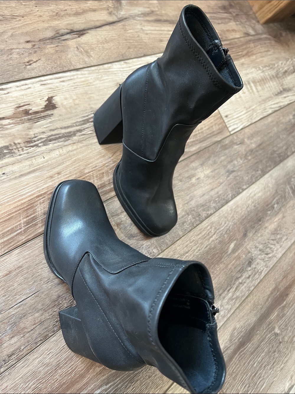 Steve Madden Black Square-Toe Block Heel Ankle Boots - Picture 7 of 7